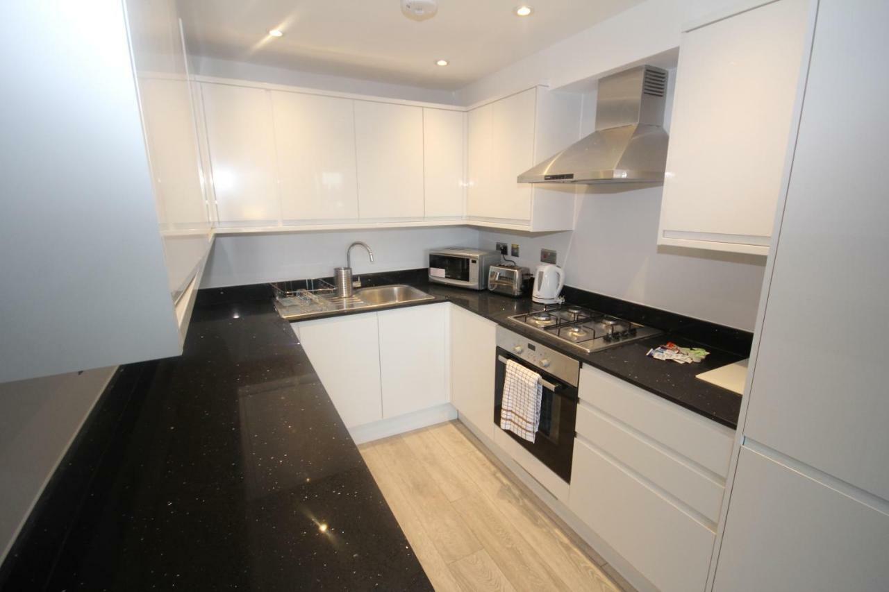 Holden Court Apartments - Apt 3 West Drayton  Exteriör bild